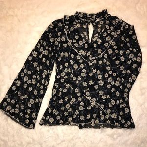 POL Floral Cutout Collar Bell Sleeve Top